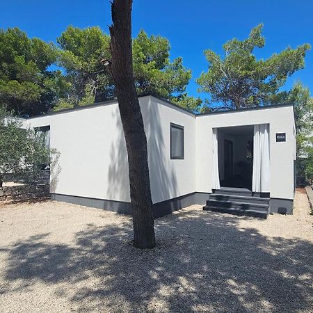 Fjaka Luxury Mobile Home - Oaza Mira Camping Croatia Drage Exteriör bild