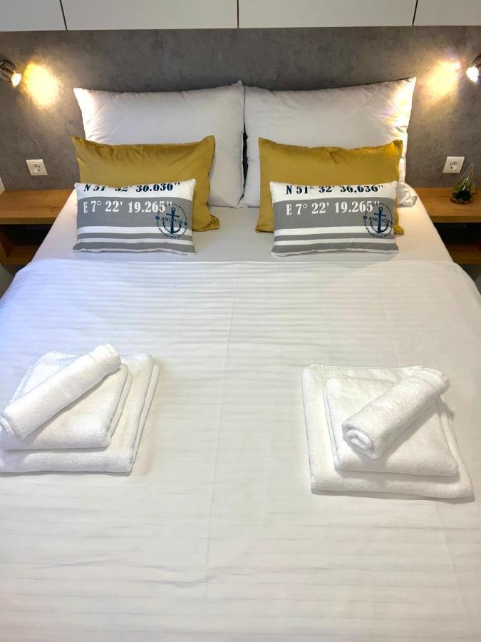 Fjaka Luxury Mobile Home - Oaza Mira Camping Croatia Drage Exteriör bild