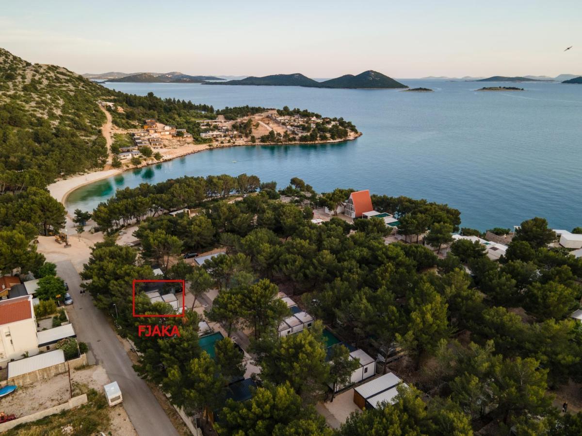 Fjaka Luxury Mobile Home - Oaza Mira Camping Croatia Drage Exteriör bild