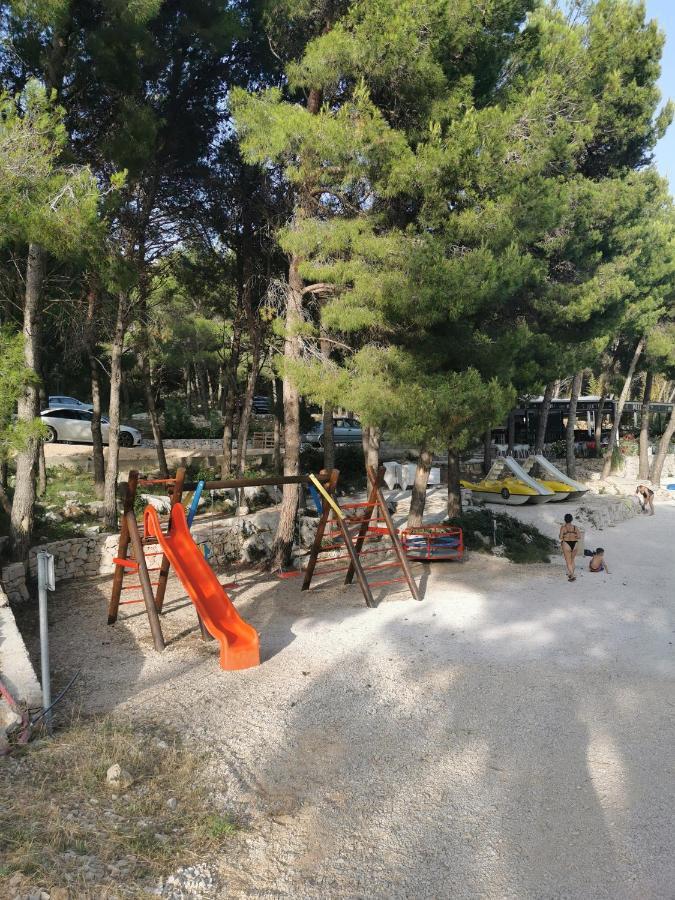 Fjaka Luxury Mobile Home - Oaza Mira Camping Croatia Drage Exteriör bild