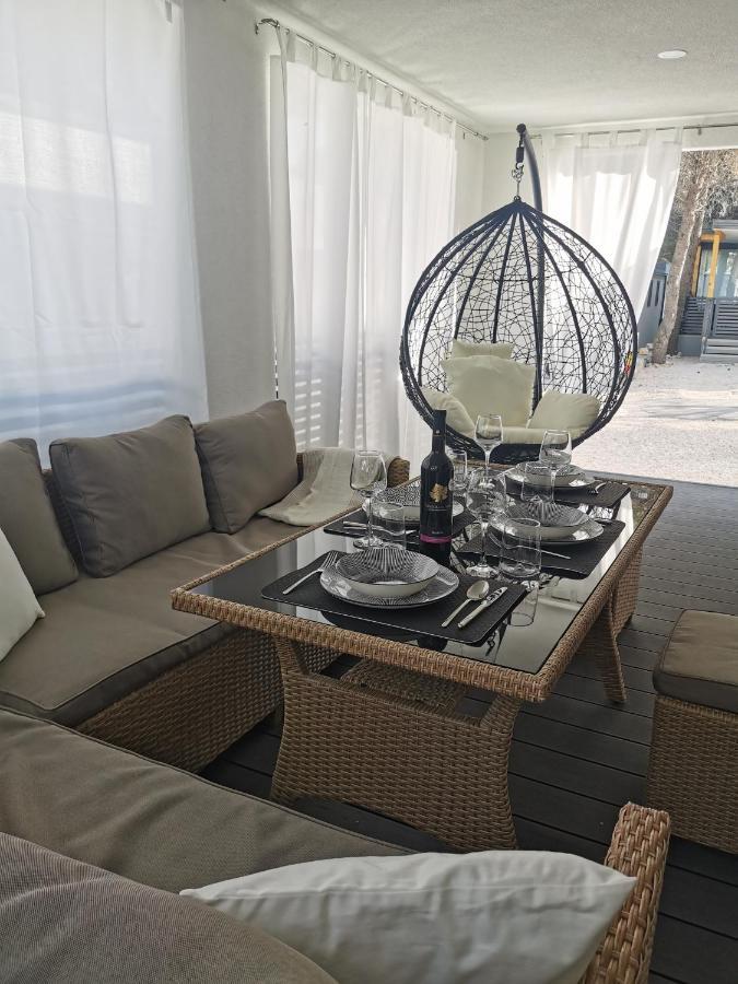 Fjaka Luxury Mobile Home - Oaza Mira Camping Croatia Drage Exteriör bild